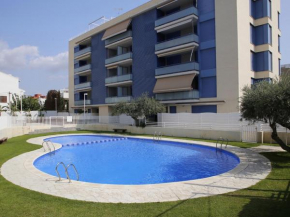 AT259 Muy bien equipado y con piscina, playa a 200m